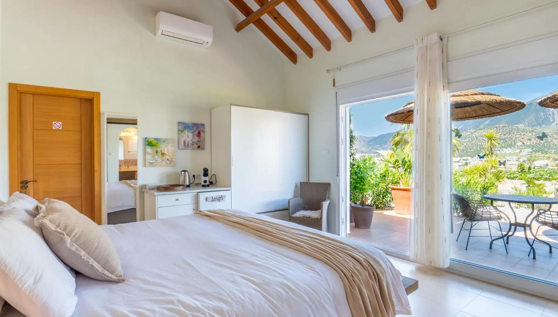 Boutique B&B Villa La Viñuela Bed & Breakfast
